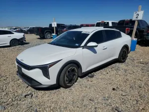 Kia K4 2.0L 4 2025