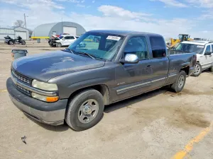 Chevrolet Silverado 1500 4.8L 8 2001