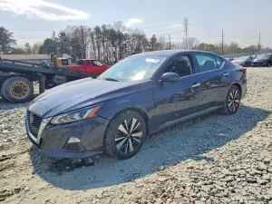 Nissan Altima 2.5L 4 2022