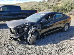 Hyundai Elantra 1.8L 4 2015