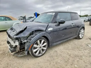 Mini Cooper 2.0L 4 2015