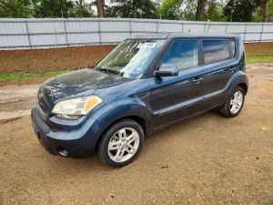 Kia Soul 2.0L 4 2011