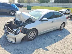 Hyundai Elantra 2.0L 4 2020