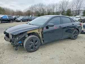 Hyundai Elantra 2.0L 4 2022