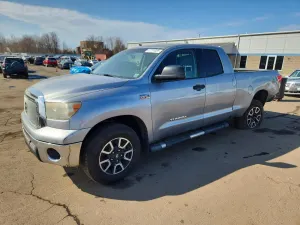 Toyota Tundra 5.7L 8 2010