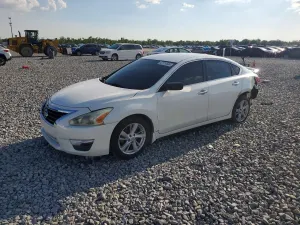 Nissan Altima 2.5L 4 2014