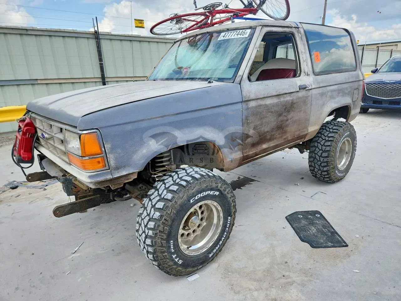 Ford Bronco 2.9L 6 1989
