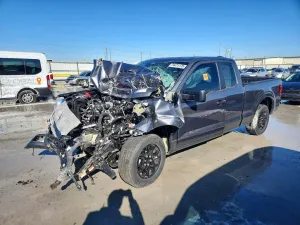 Ford F-150 2.7L 6 2025