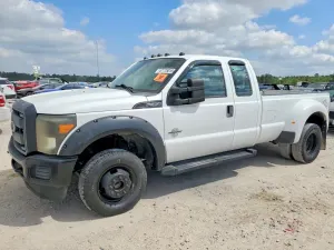 Ford F-350 6.7L 8 2013