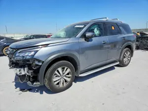 Nissan Pathfinder 3.5L 6 2025