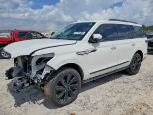 Lincoln Navigator 3.5L 6 2022