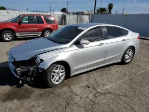 Ford Fusion SE 2.5L 4 2015