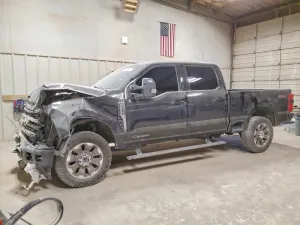 Ford F-250 6.7L 8 2024