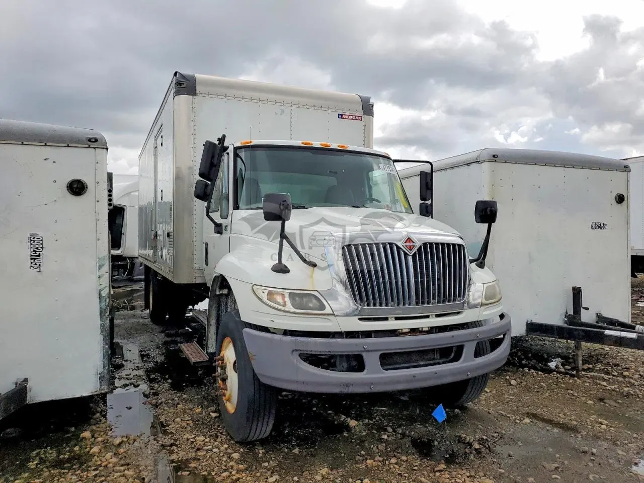 International DuraStar / 4000 6.7L 6 2016