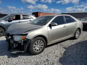 Toyota Camry 2.5L 4 2014