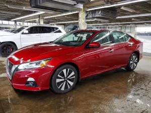 Nissan Altima 2.5L 4 2020