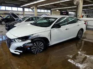 Nissan Altima 2.5L 4 2025