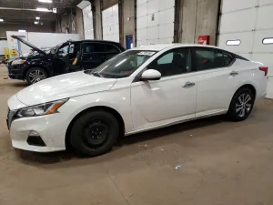 Nissan Altima 2.5L 4 2021