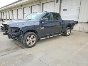 RAM 1500 5.7L 8 2019
