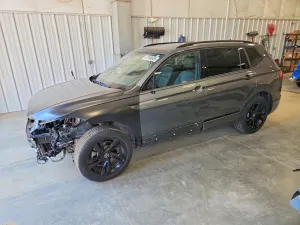 Volkswagen Tiguan 2.0L 4 2024