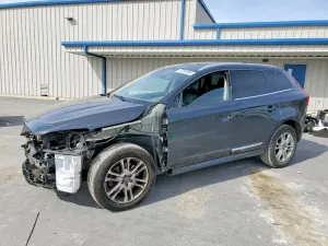 Volvo XC60 2.0L 4 2015