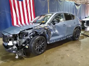 Mazda CX-5 2.5L 4 2025
