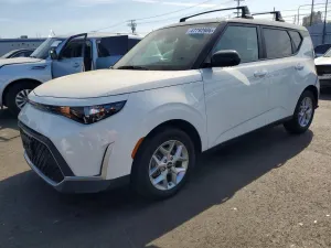 Kia Soul 2.0L 4 2023