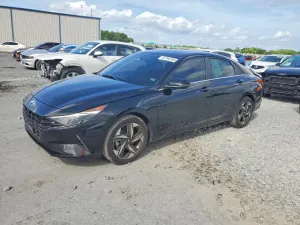 Hyundai Elantra 2.0L 4 2023
