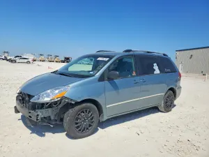 Toyota Sienna 3.5L 6 2008