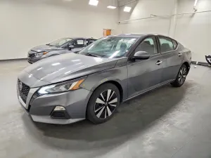 Nissan Altima 2.5L 4 2021