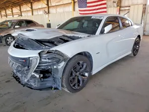 Dodge Charger 5.7L 8 2019