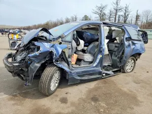 Toyota Sienna 3.5L 6 2015