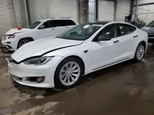 Tesla Model S 2017