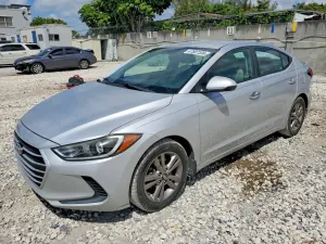 Hyundai Elantra 2.0L 4 2017