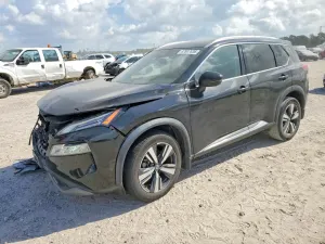 Nissan Rogue 2.5L 4 2021