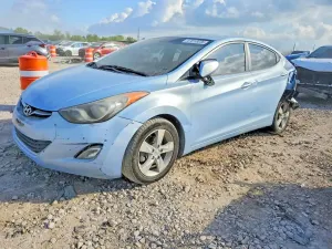 Hyundai Elantra 1.8L 4 2013