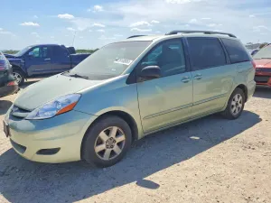 Toyota Sienna 3.5L 6 2009