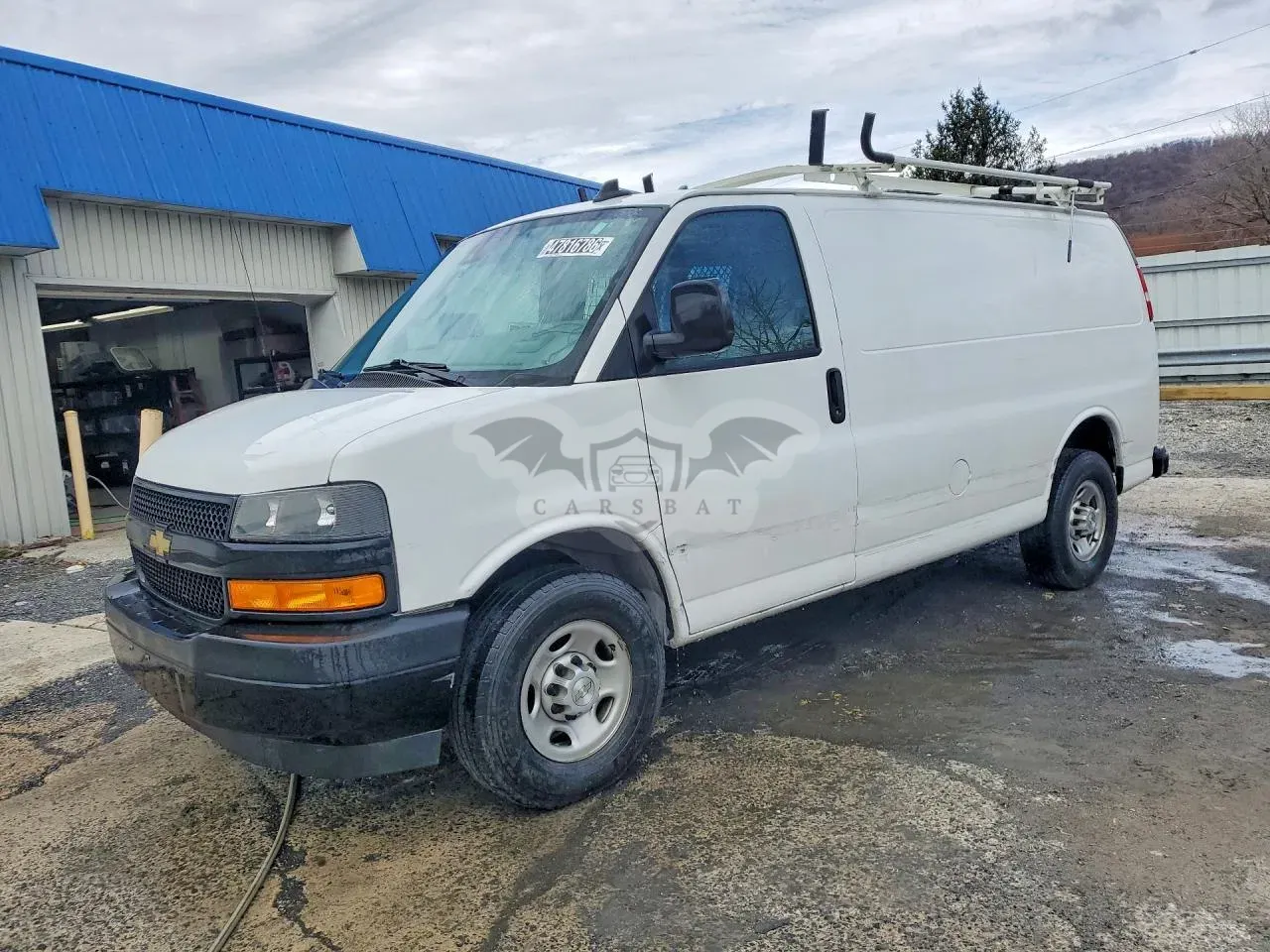 Chevrolet Express 4.3L 6 2020