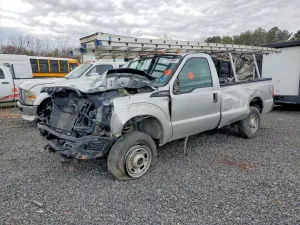 Ford F-250 6.2L 8 2014