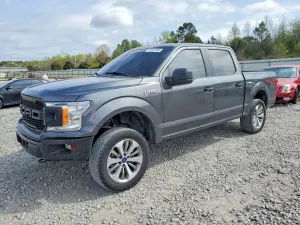 Ford F-150 5.0L 8 2018