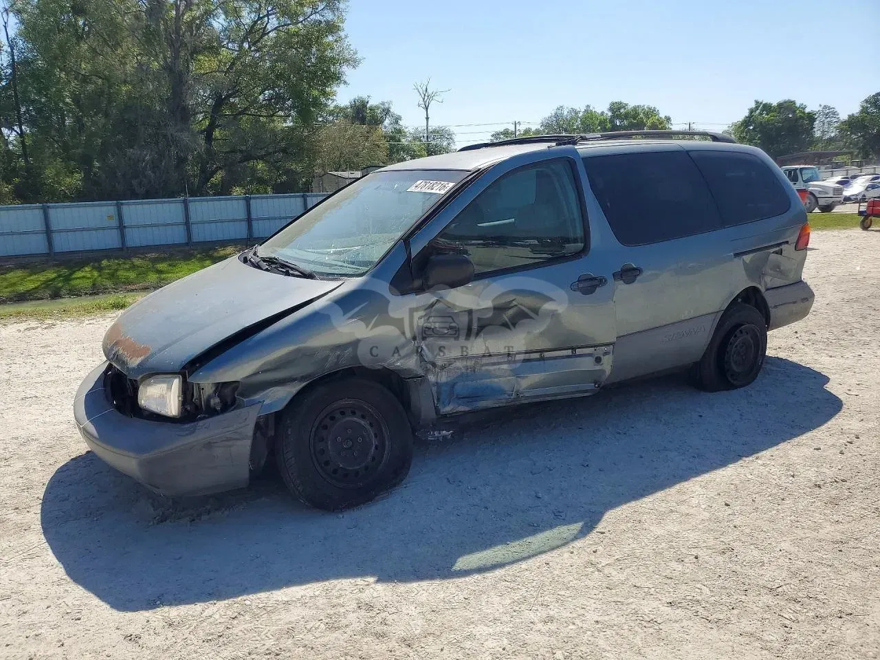 Toyota Sienna 3.0L 6 2000