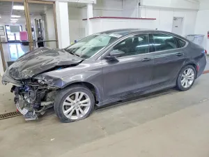 Chrysler 200 2.4L 4 2015