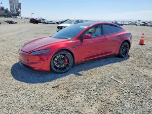 Tesla Model 3 2024