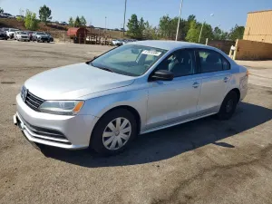 Volkswagen Jetta 2L 4 2015