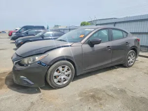 Mazda 3 2.0L 4 2015
