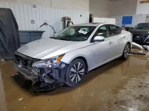 Nissan Altima 2.5L 4 2019