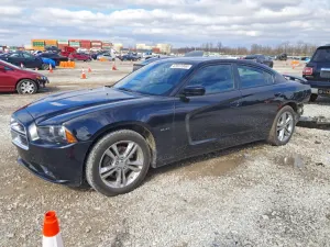 Dodge Charger 5.7L 8 2013