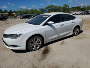 Chrysler 200 2.4L 4 2015