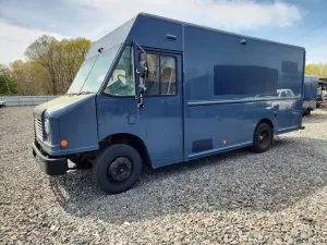 Freightliner MT-45 6.0L 8 2021