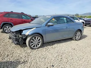 Volkswagen Eos 2.0L 4 2013